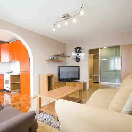 Apartment Aparton. Pobediteley Pr. 3